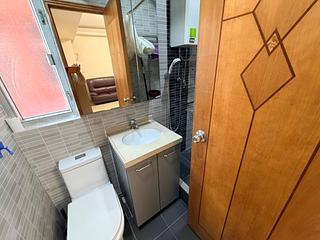 Sai Ying Pun - Kwan Yick Building Phase 3 07