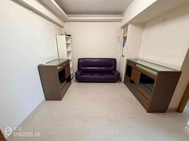 Sai Ying Pun - Kwan Yick Building Phase 3 02