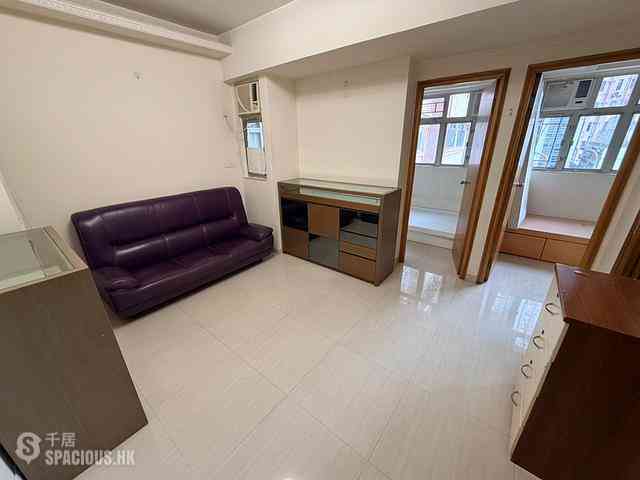 Sai Ying Pun - Kwan Yick Building Phase 3 01