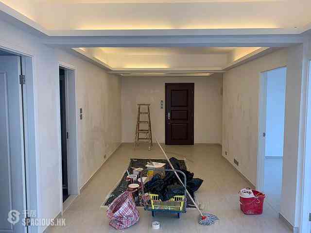 Causeway Bay - Bay View Mansion Block A 07