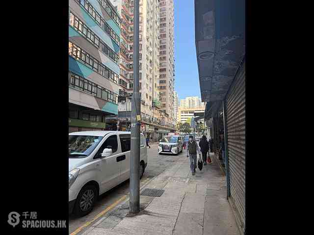 Mong Kok - 901, Canton Road 12