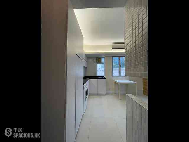 Kennedy Town - Sands Building 02