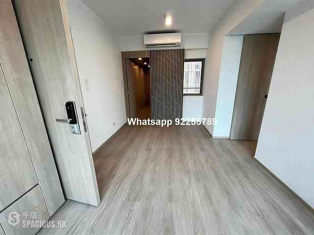 Mid Levels Central - Peach Blossom 01