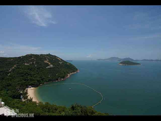 Chung Hom Kok - 19-25, Horizon Drive 02
