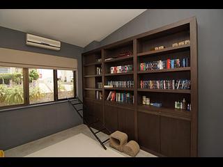 Chung Hom Kok - 19-25, Horizon Drive 07