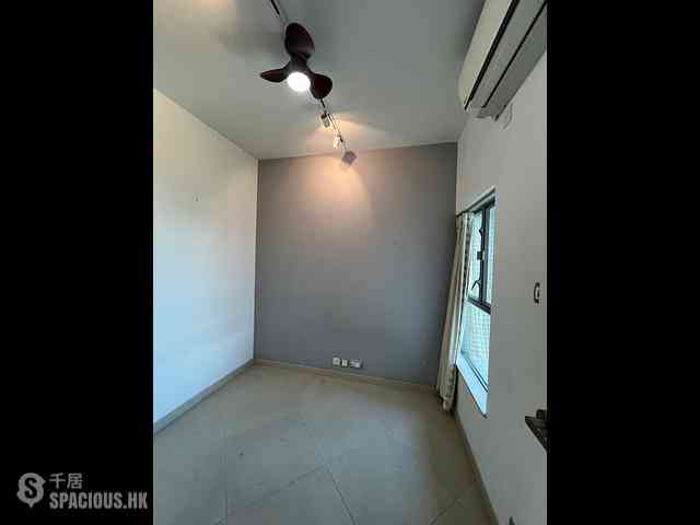 Tung Chung - Coastal Skyline Phase 1 Block 2 04