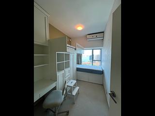 Tung Chung - Coastal Skyline Phase 1 Block 2 05