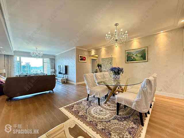 Mid Levels Central - Wealthy Heights 06