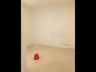 Soho - Caravan Court 04