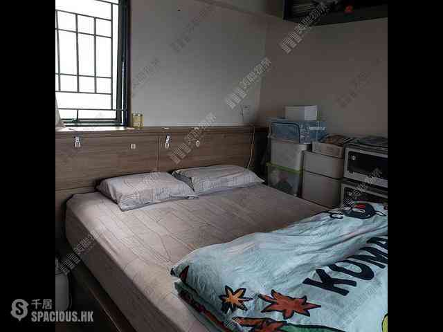 Tai Kok Tsui - Island Harbourview Block 7 05