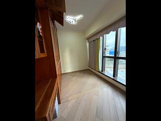 Kai Tak - Vibe Centro Block 2B 09