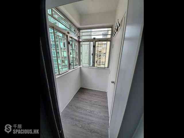 Kennedy Town - Ka On Building 10