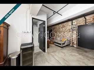 Sai Ying Pun - Siu On Building 05