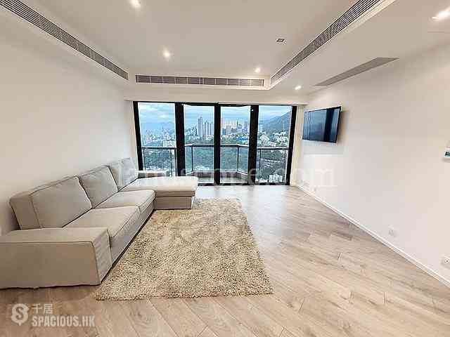 Stubbs Road - Nicholson Tower 01