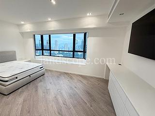 Stubbs Road - Nicholson Tower 04