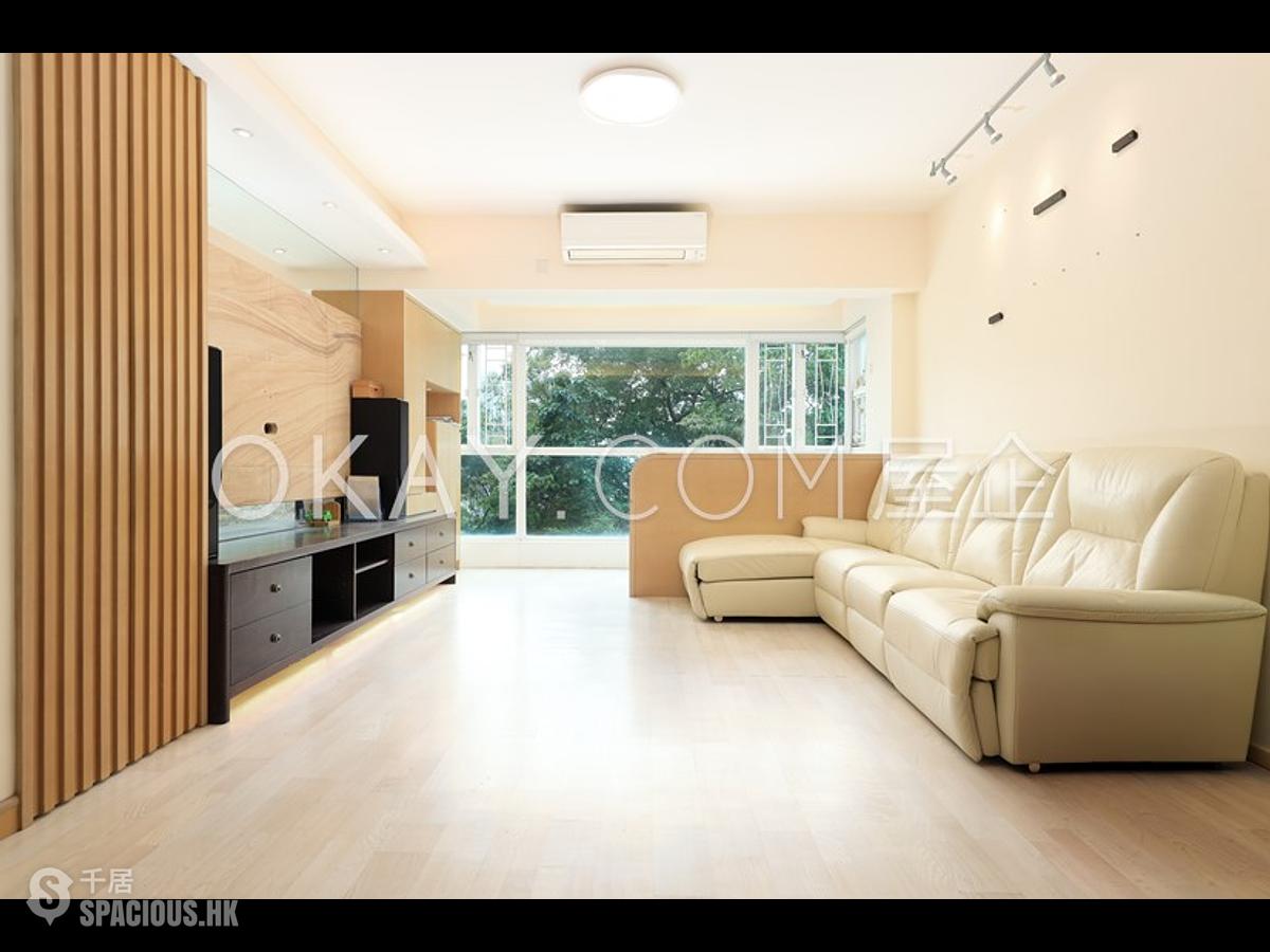 Tai Hang - Swiss Towers 01