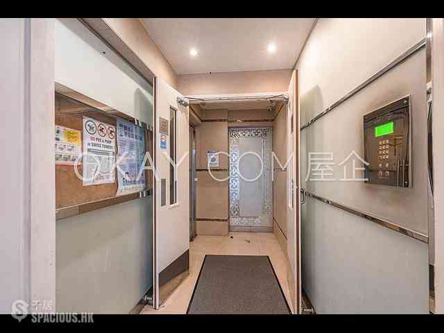 Tai Hang - Swiss Towers 17