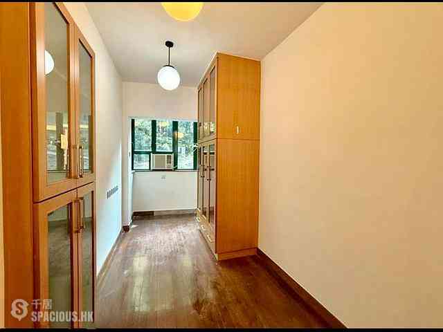 Mid Levels Central - Ivory Court 13
