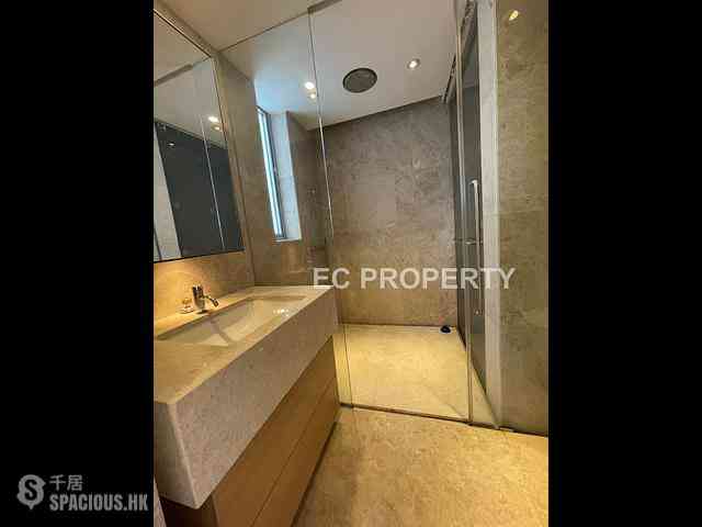 Wan Chai - 5, Star Street 08