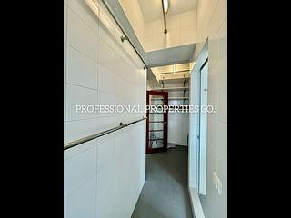 Stubbs Road - Nicholson Tower 10