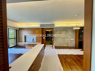 Stubbs Road - Nicholson Tower 13