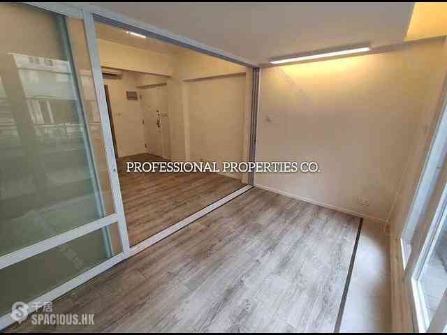 Soho - 63, Peel Street 03