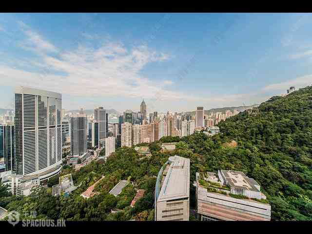 Mid Levels East - Bowen Place 04