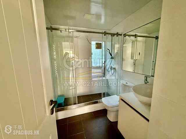 Repulse Bay - Ruby Court Tower 1 16