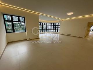 Mid Levels Central - Po Garden 02
