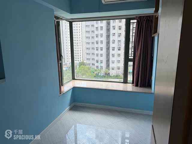 Tai Kok Tsui - Park Avenue Phase 1 Block 10 06
