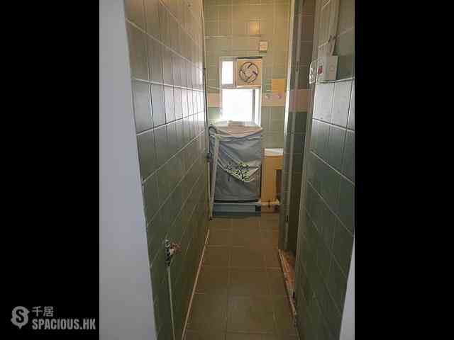 Sai Ying Pun - 30, Second Street 04