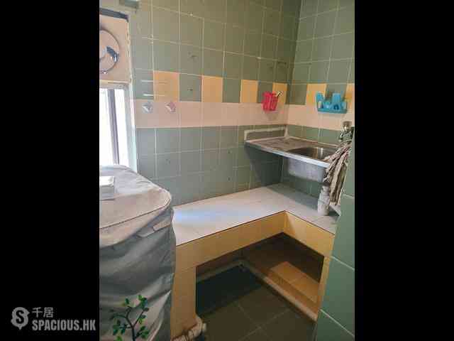 Sai Ying Pun - 30, Second Street 05