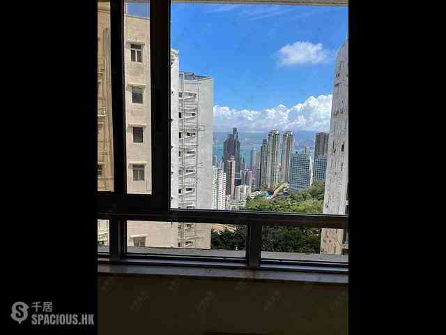 Pok Fu Lam - Y.Y. Mansions Block D 02