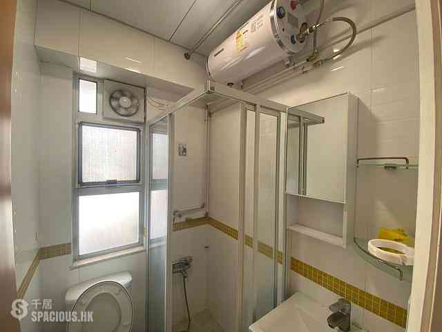Shek Tong Tsui - Belcher Court Block A 06