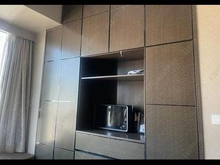 Wan Chai - The Avenue Phase 2 04