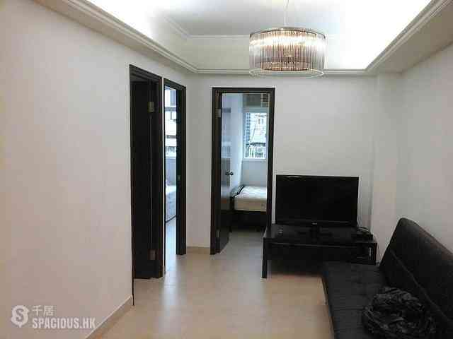 Wan Chai - Lee Wing Building 03