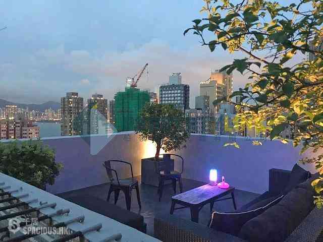 Sai Ying Pun - Hoi Sing Building 01