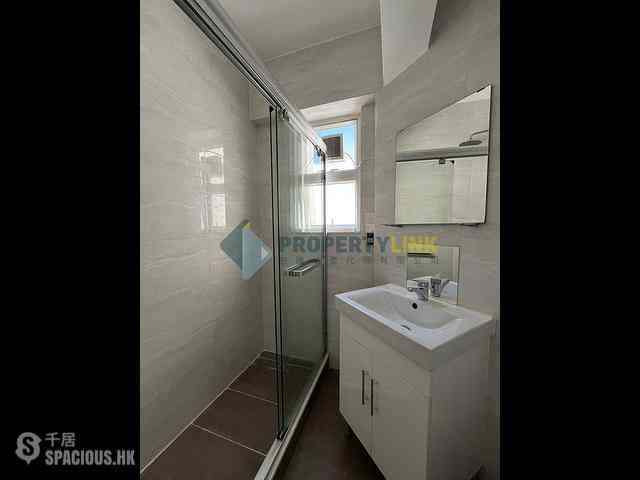 Sai Ying Pun - Lim Kai Bit Yip 13