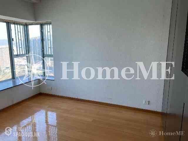 Tung Chung - Seaview Crescent 12