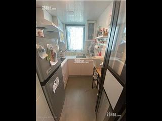 Kennedy Town - University Heights Block 2 03