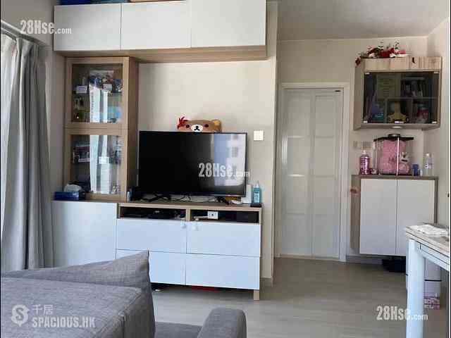 Kennedy Town - University Heights Block 2 04