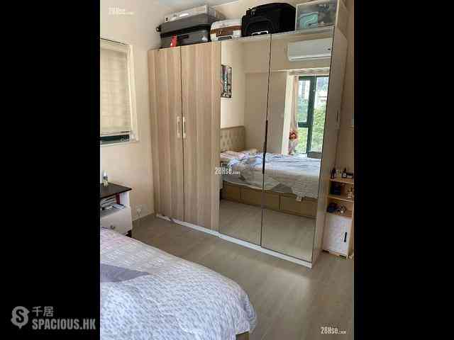 Kennedy Town - University Heights Block 2 10