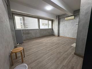 Sheung Wan - 243, Wing Lok Street 05