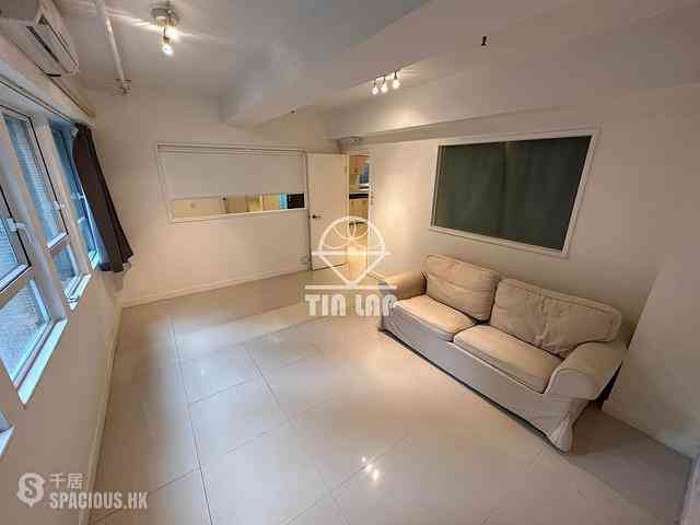 Sheung Wan - 15-17, Mercer Street 01