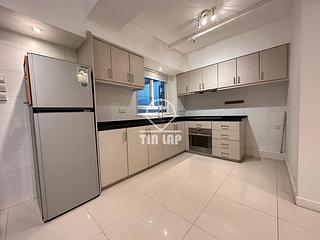 Sheung Wan - 15-17, Mercer Street 02