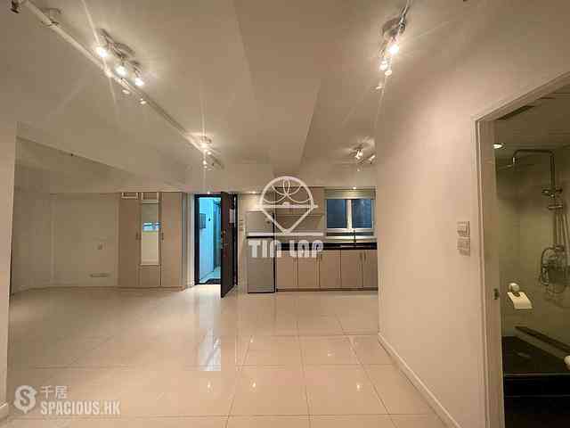 Sheung Wan - 15-17, Mercer Street 10