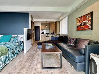 Mid Levels Central - On Fung Building 02