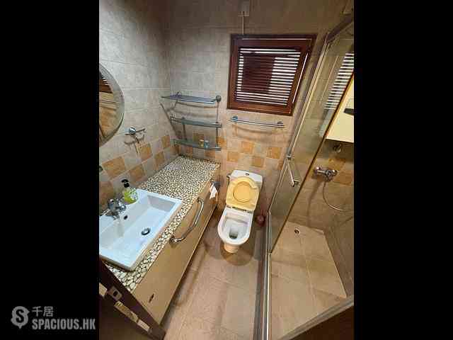 Sai Ying Pun - Kam Ning Mansion 13