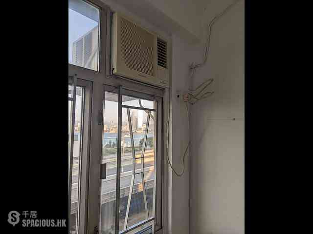 Sai Ying Pun - On Shun Mansion 06