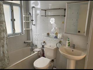 Mid Levels Central - Jing Tai Garden Mansion 08